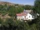 Vivienda en Alca&ntilde;iz, en Ronda de Caspe y en plena naturaleza con 1500 m2 de regad&iacute;o, frutales y olivos. La vivienda consta de piso en primera planta de 120 m2 con sal&oacute;n amplio y terrazas, planta baja