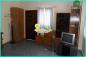 Se alquila en Estepona piso amueblado y muy luminoso de 80 mo distribuidos, en 3 dormitorios dobles, amplio sal&oacute;n-comedor, cocina independiente y equipada y ba&ntilde;o completo. Pr&oacute;ximo a col&eacute;gio, supermercado y gasolinera. Ref.: PTQ122